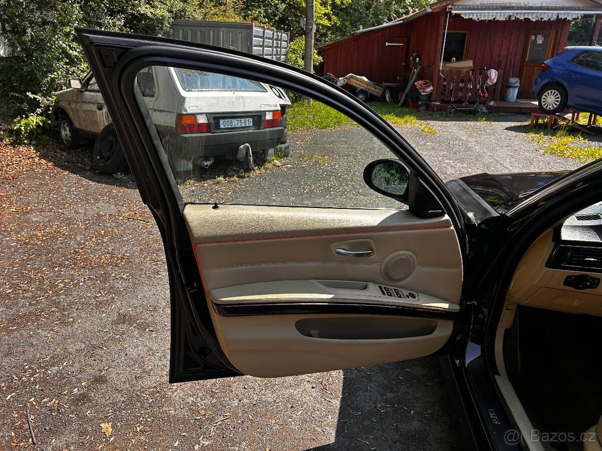 2005 BMW 3-SERIES - 17