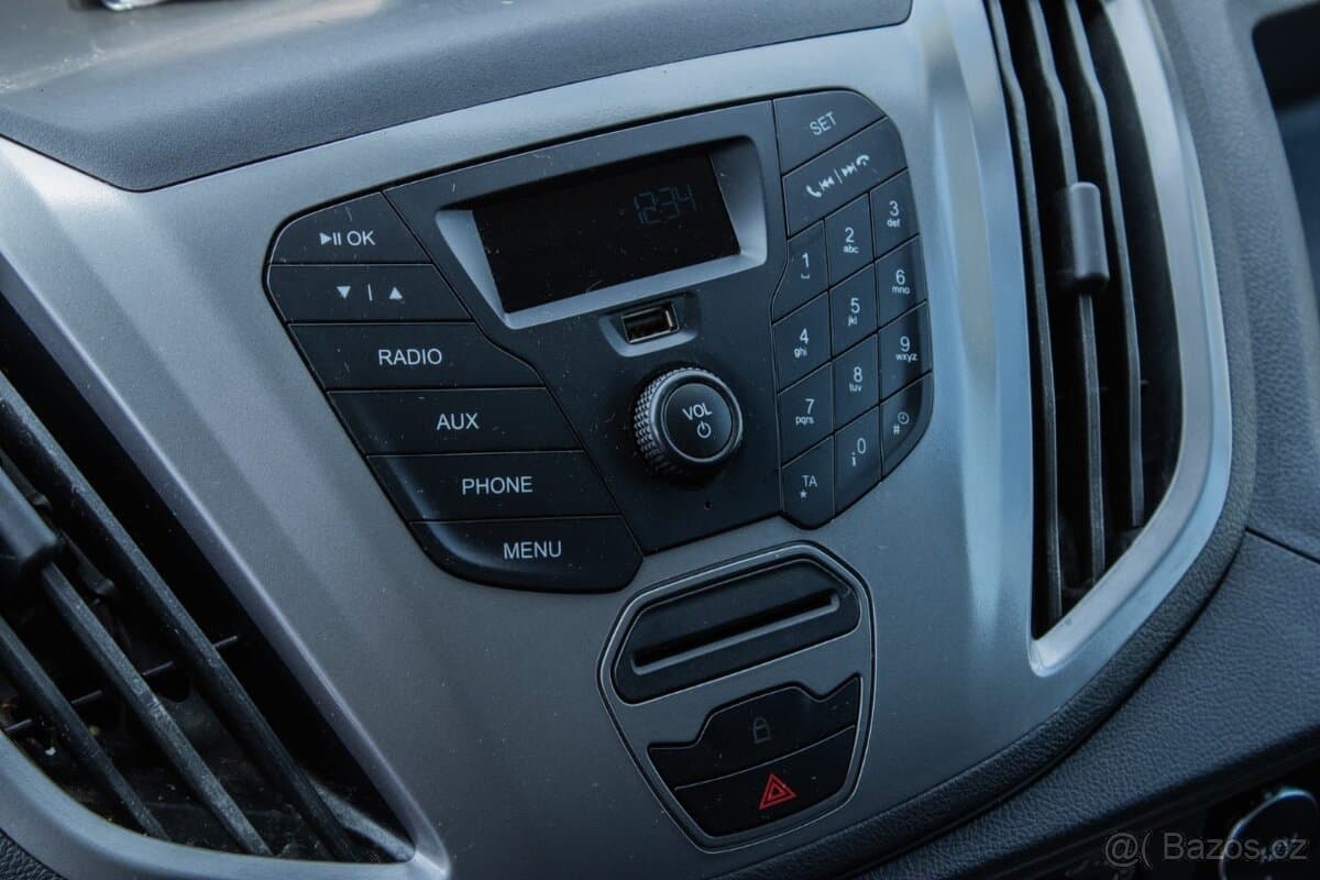 2017 Ford TRANSIT - 17