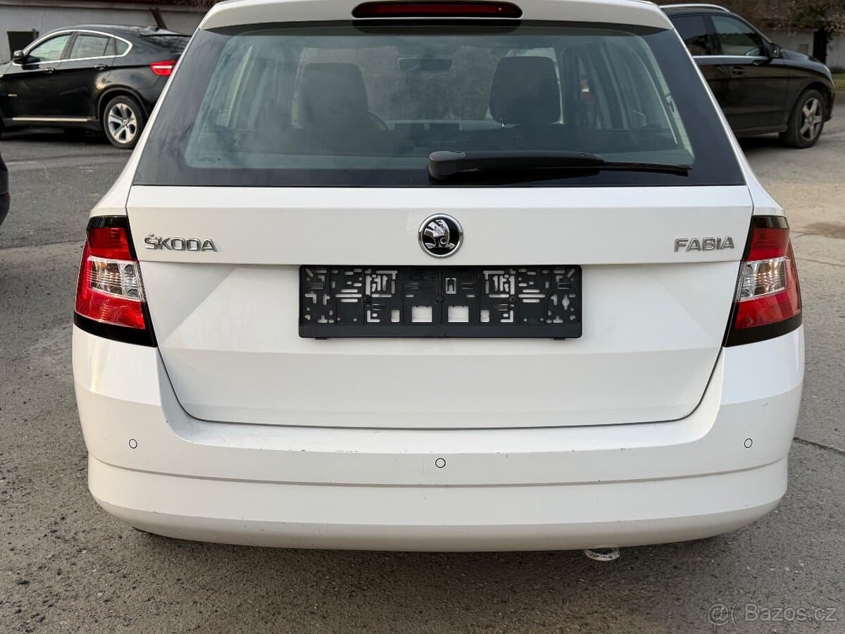 2017 Škoda FABIA - 17
