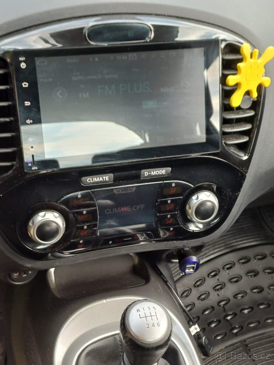 2013 Nissan JUKE - 17