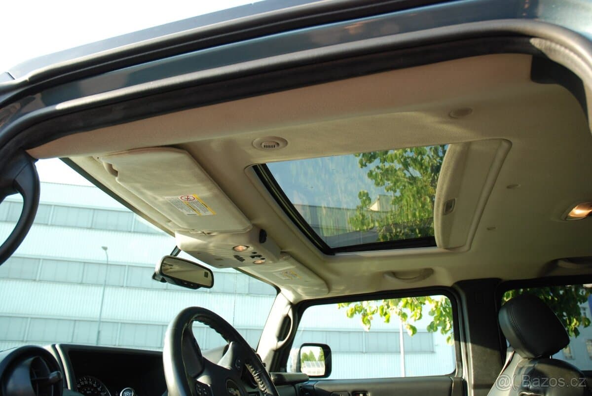 2005 Hummer H2 - 17