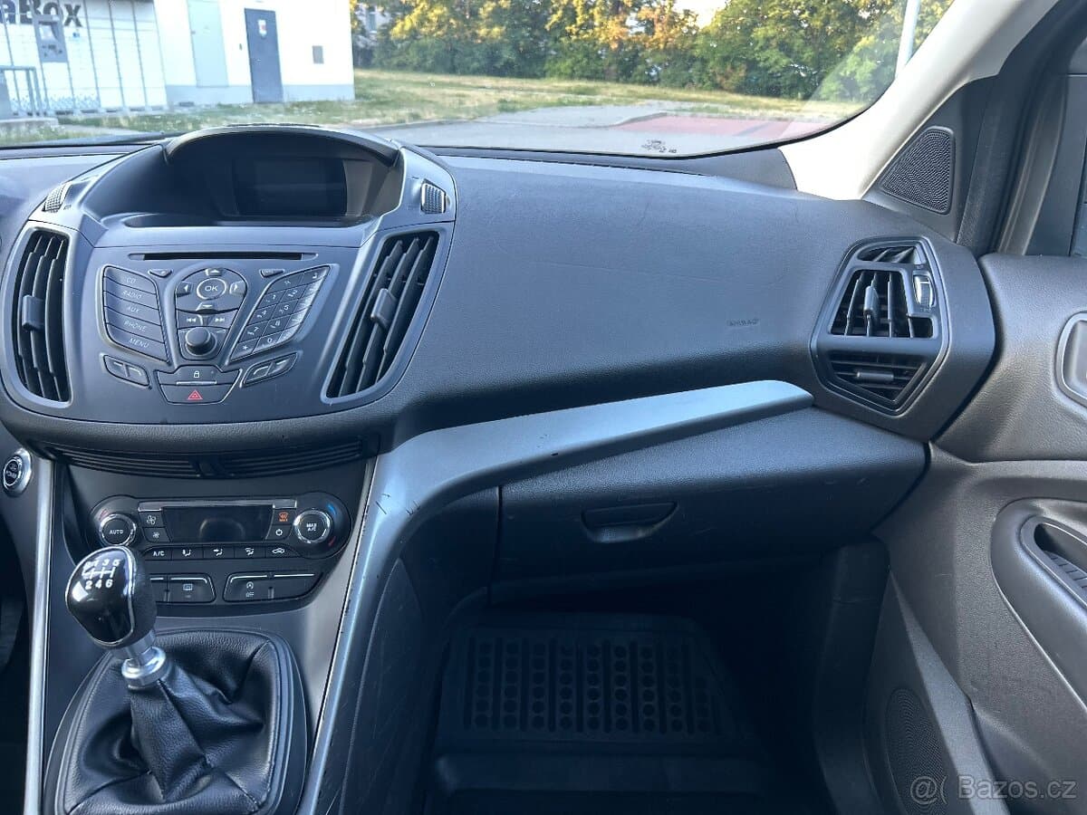 2013 Ford KUGA - 17