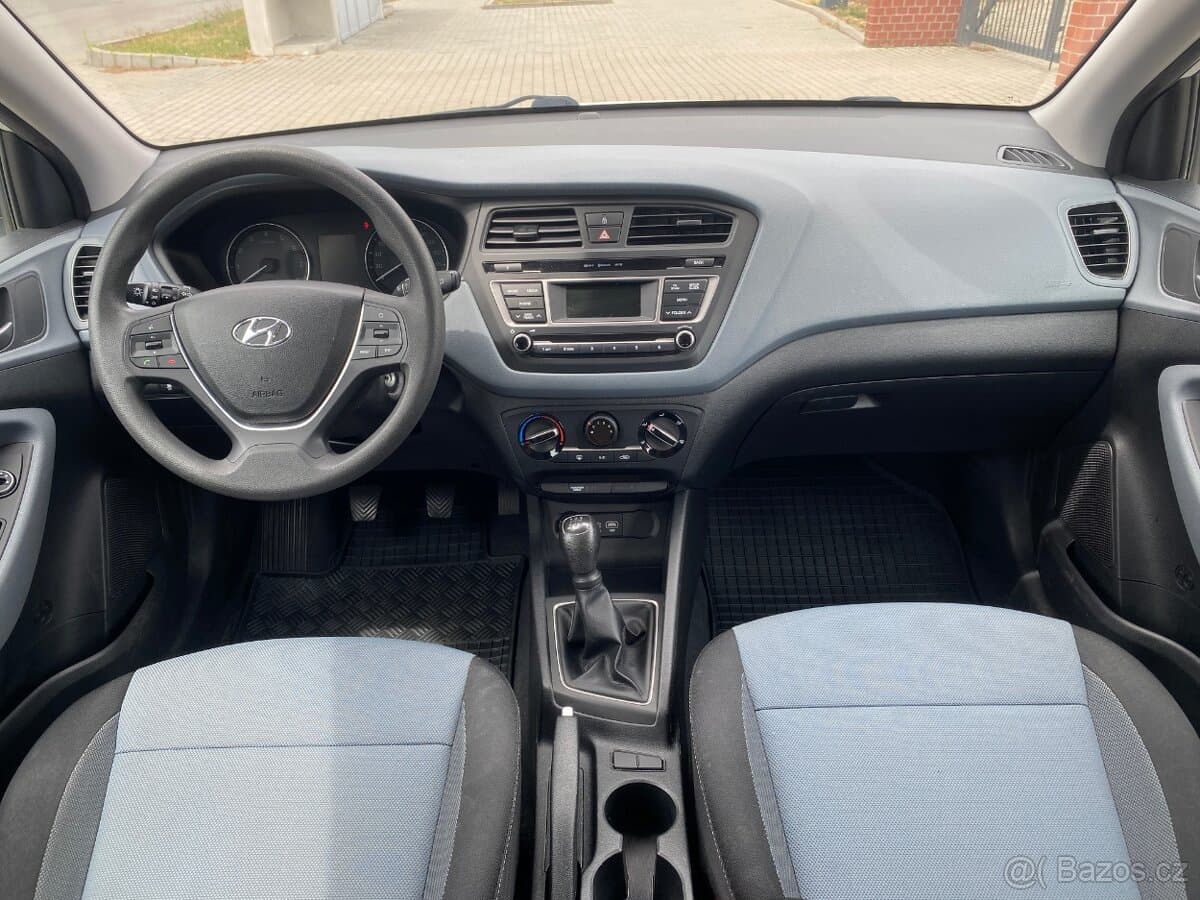 2018 Hyundai i20 - 17