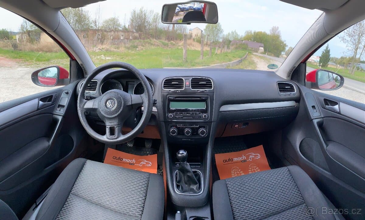 2009 Volkswagen GOLF - 17