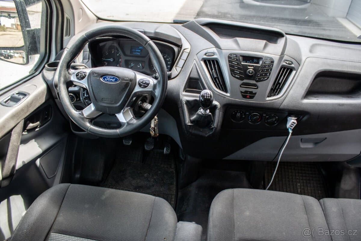 2015 Ford TRANSIT - 17