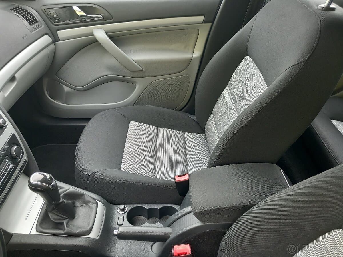 2012 Škoda OCTAVIA - 17