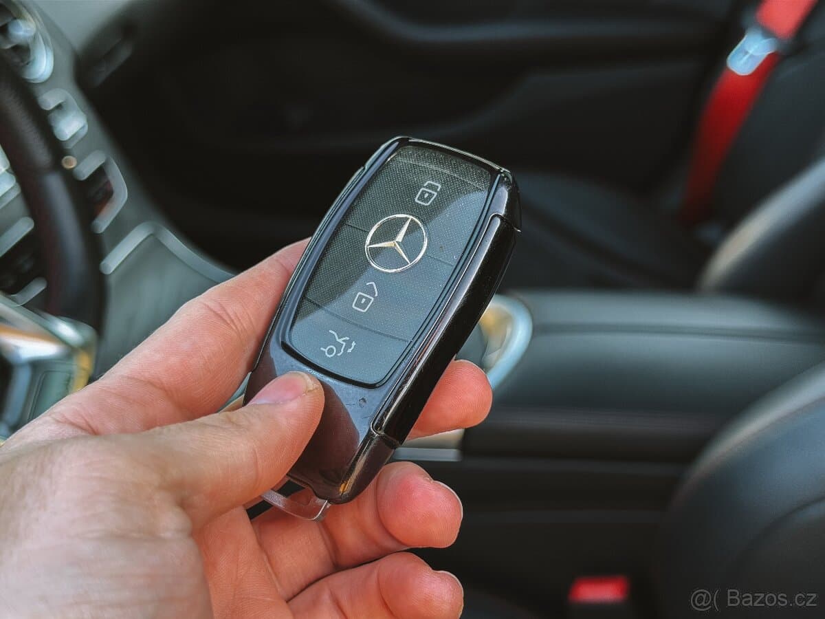 2019 Mercedes-Benz OSTATNÍ - 17