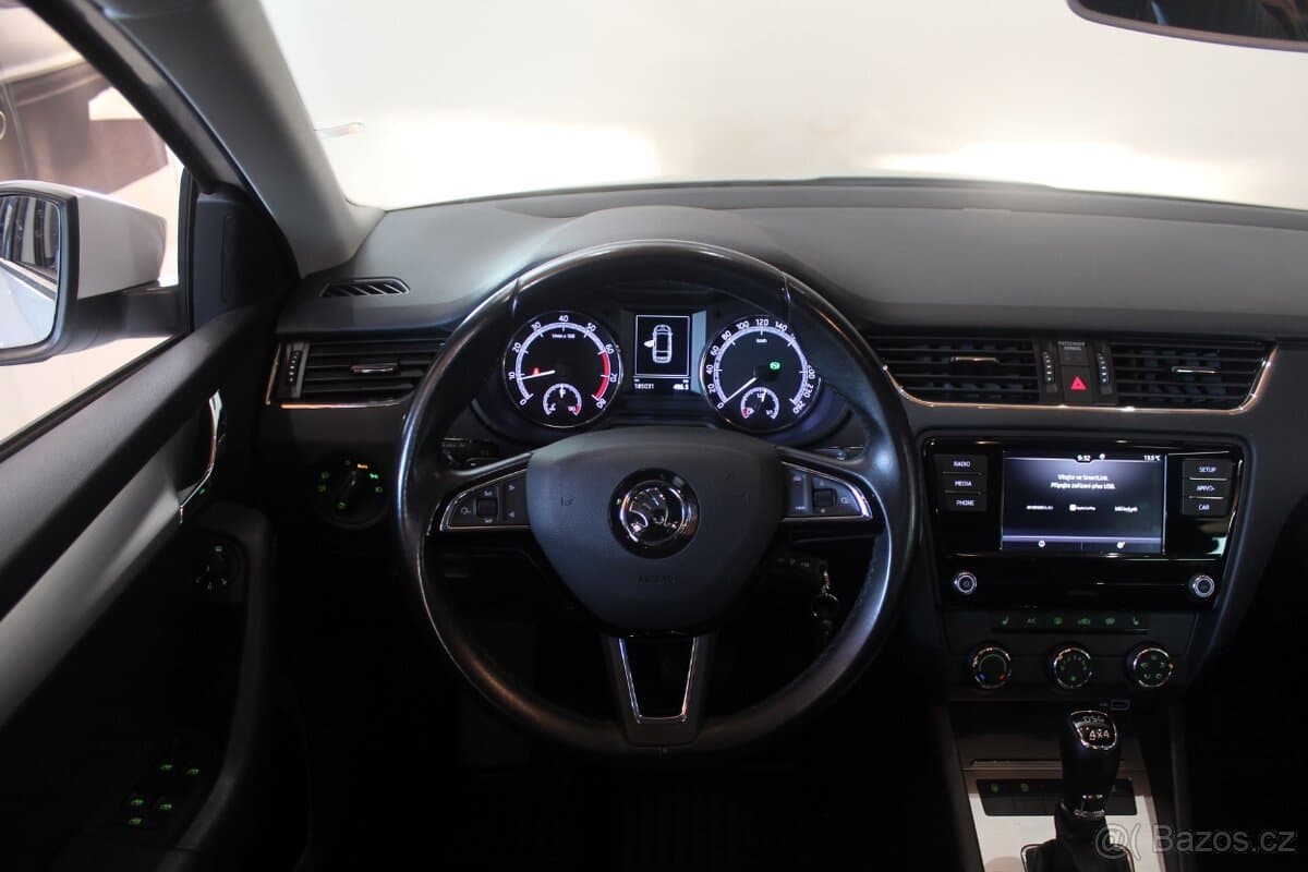 2019 Škoda OCTAVIA - 17