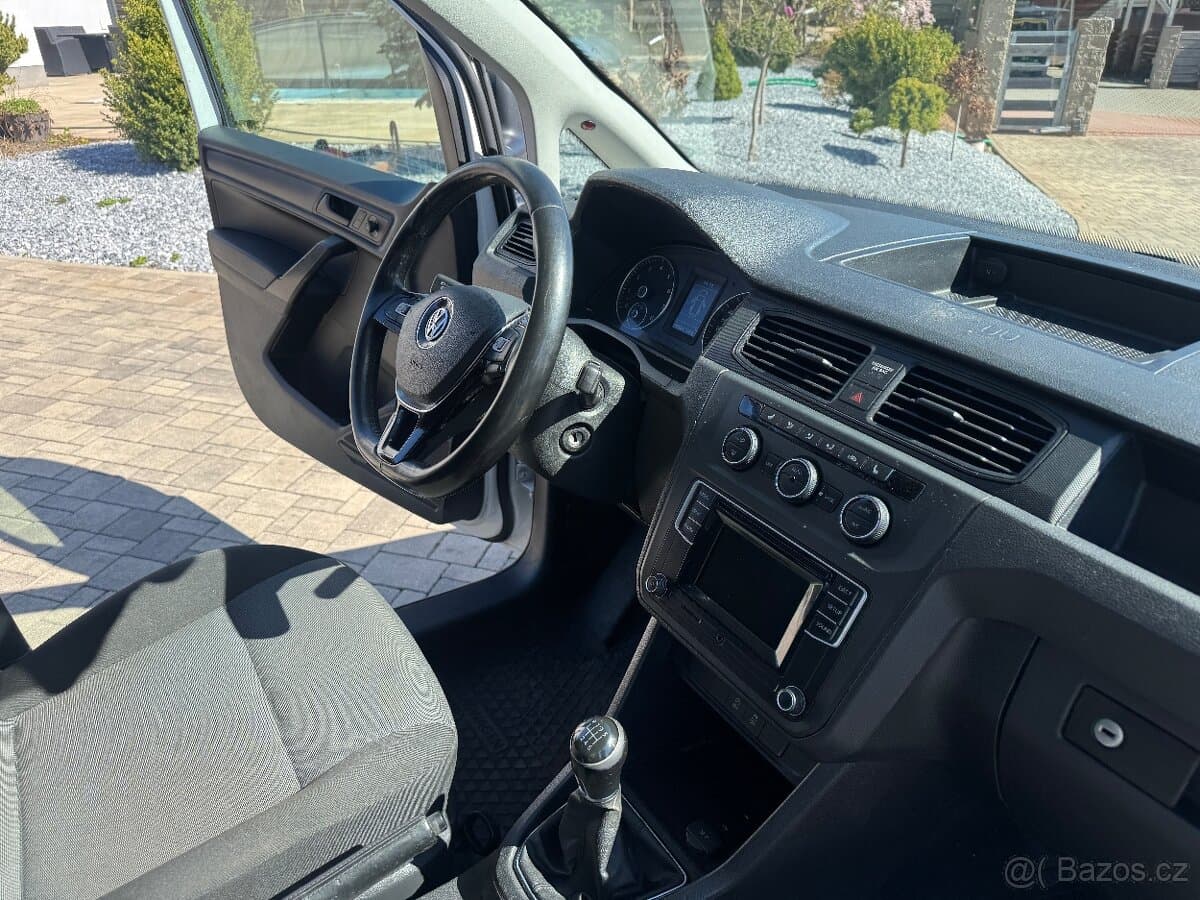 2020 Volkswagen CADDY - 17