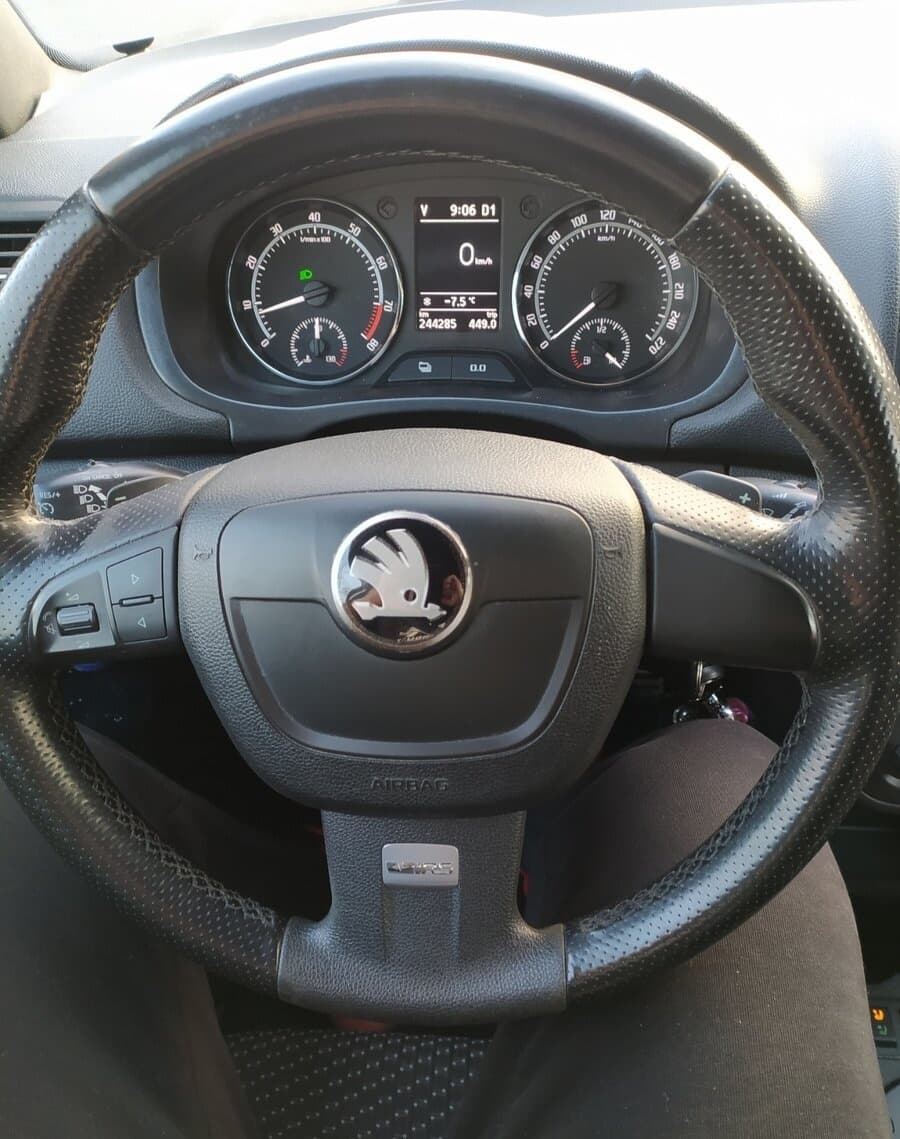 2010 Škoda FABIA - 17