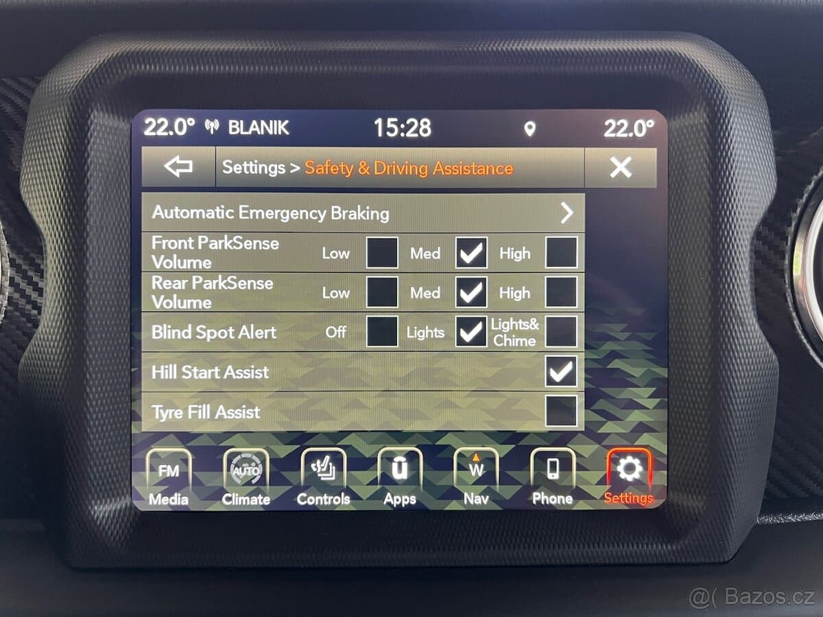 2021 Jeep WRANGLER - 17
