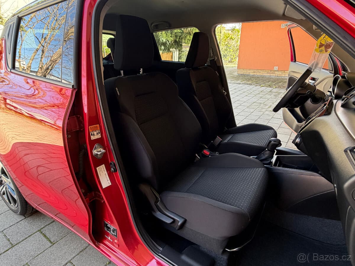 2023 Suzuki SWIFT - 17
