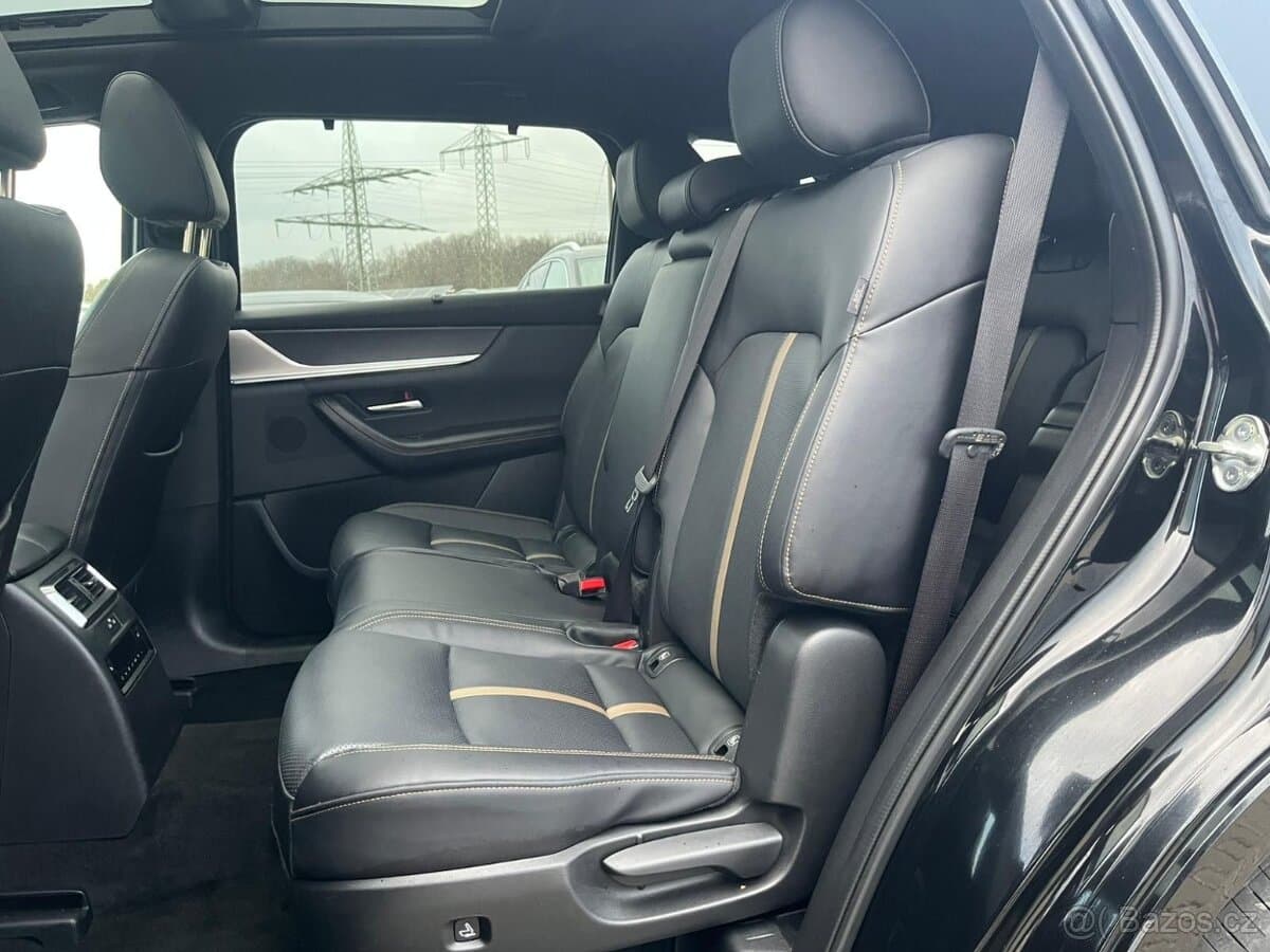 2025 Mazda CX-80 - 17
