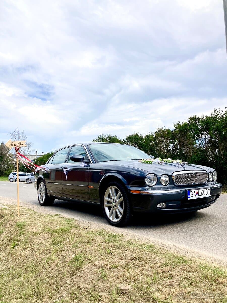 2005 Jaguar XJ - 17