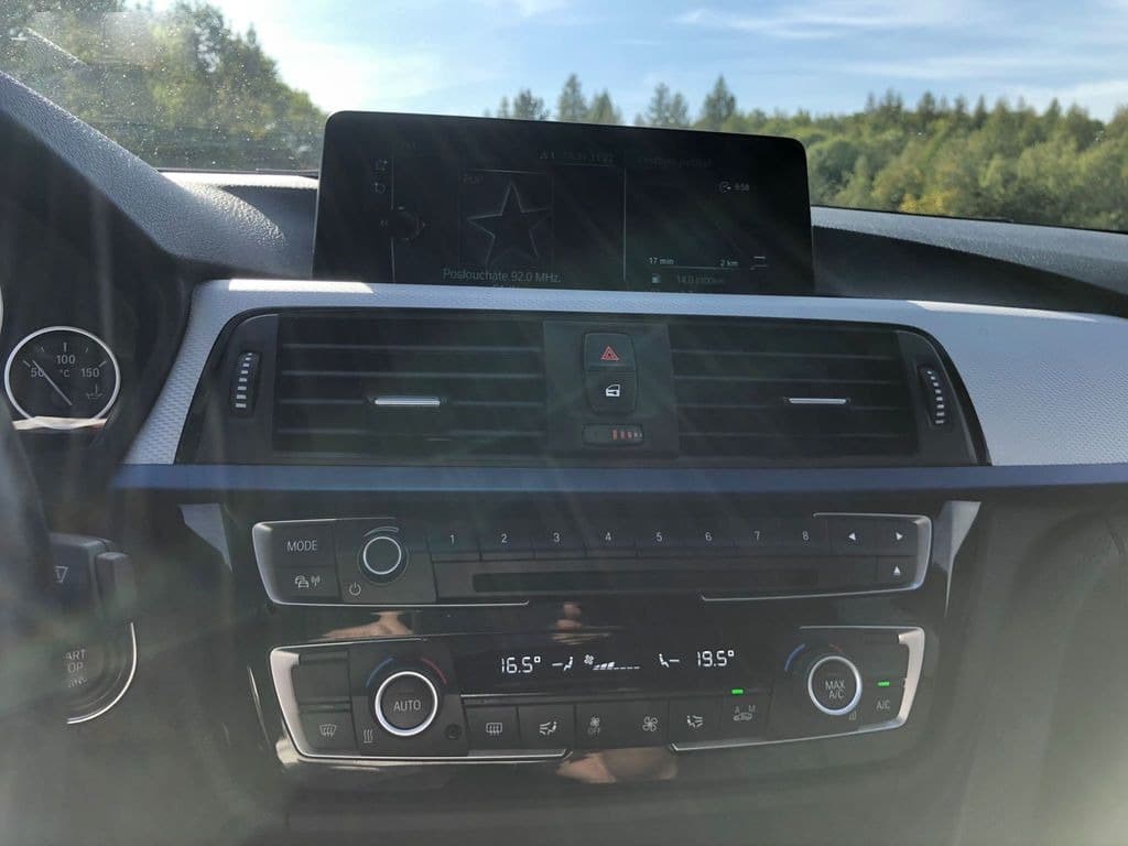 2018 BMW 3-SERIES - 17