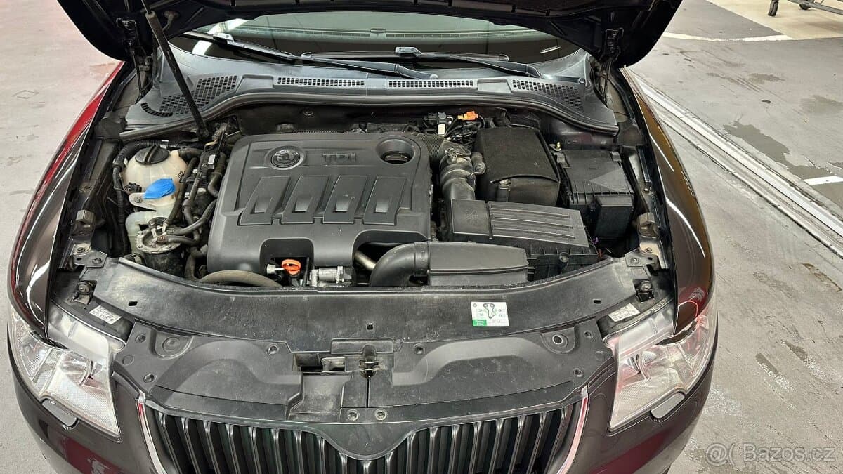 2010 Škoda SUPERB - 17