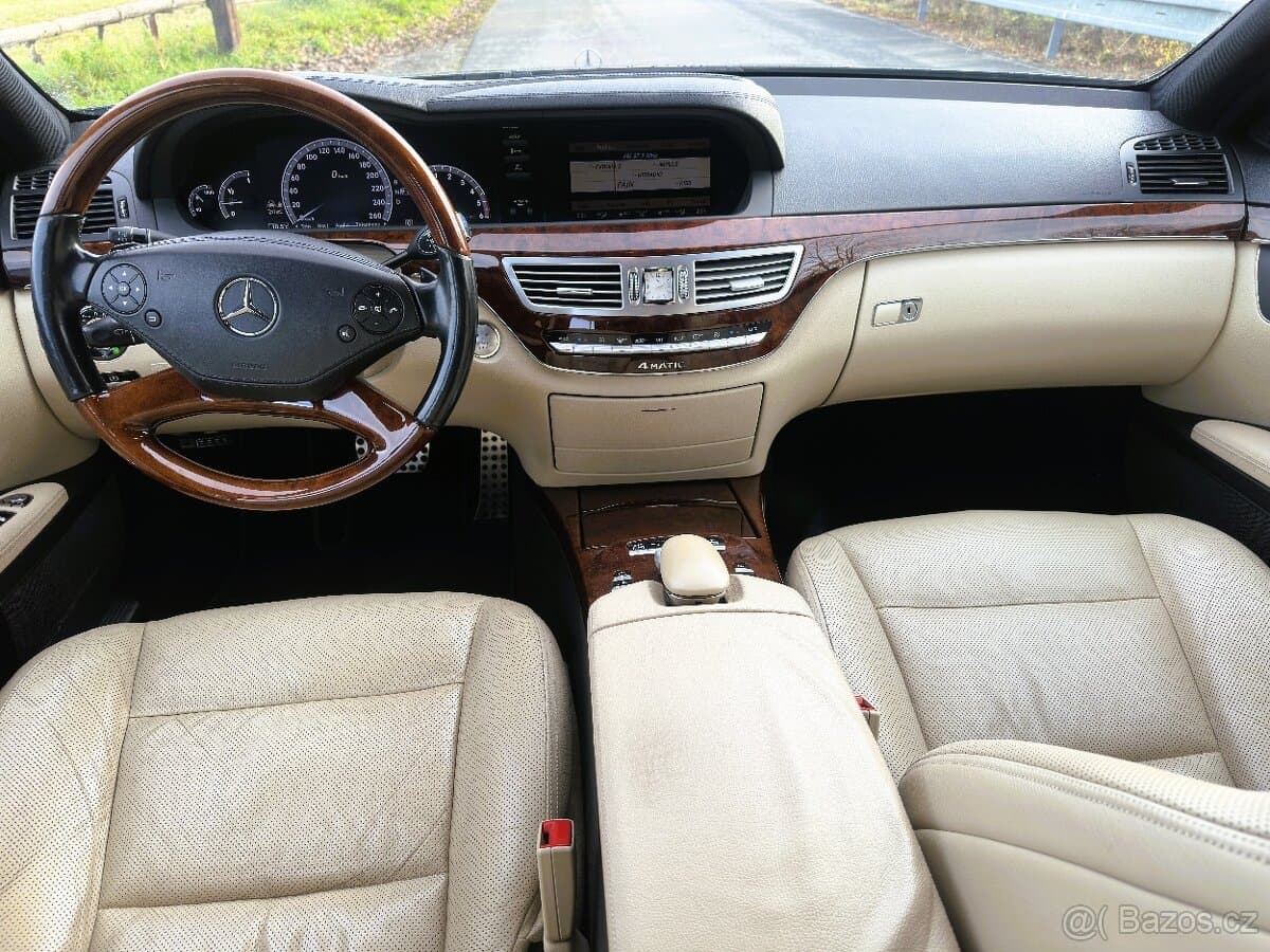 2021 Mercedes-Benz OSTATNÍ - 17