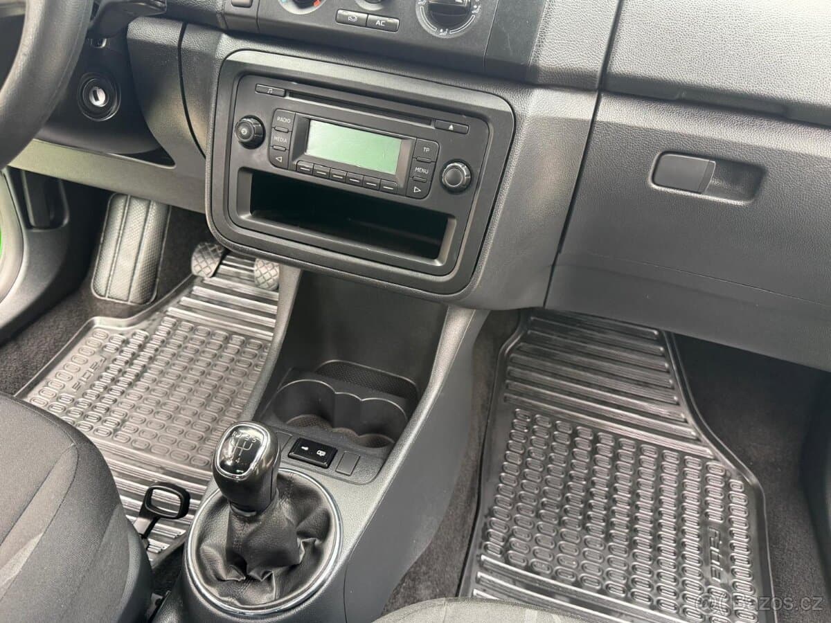 2013 Škoda FABIA - 17