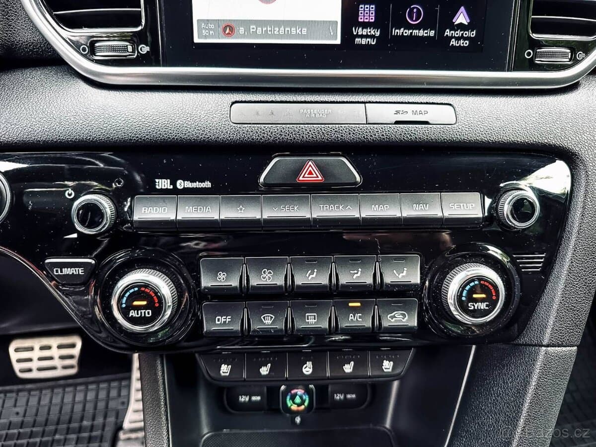 2019 Kia SPORTAGE - 17
