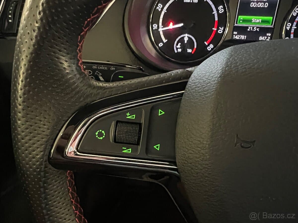 2014 Škoda OCTAVIA - 17