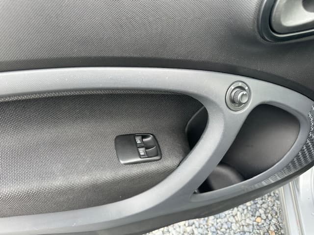 2020 Smart FORTWO - 17