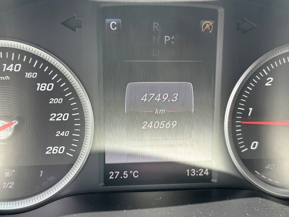 2016 Mercedes-Benz C-CLASS - 17