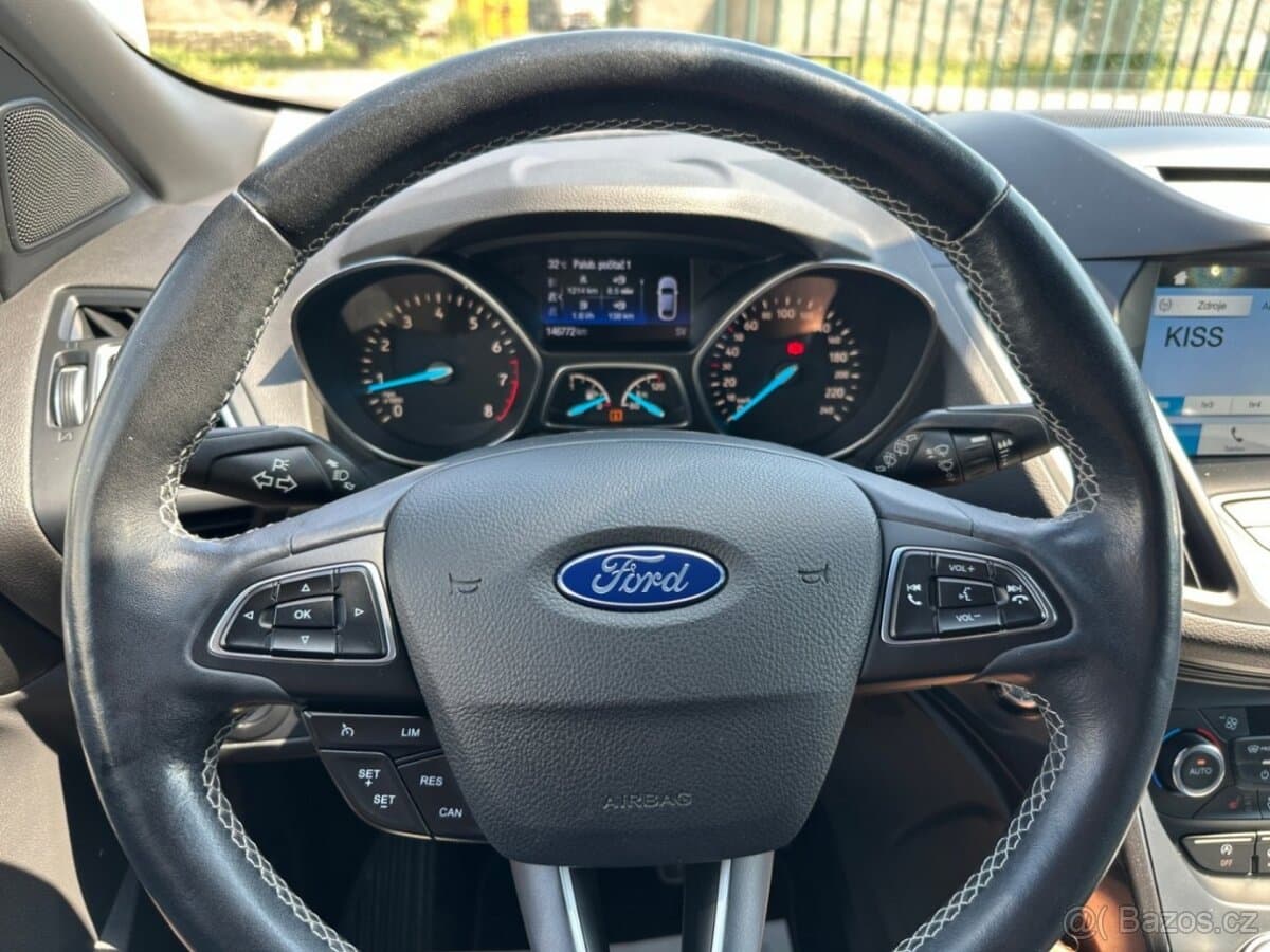 2017 Ford KUGA - 17