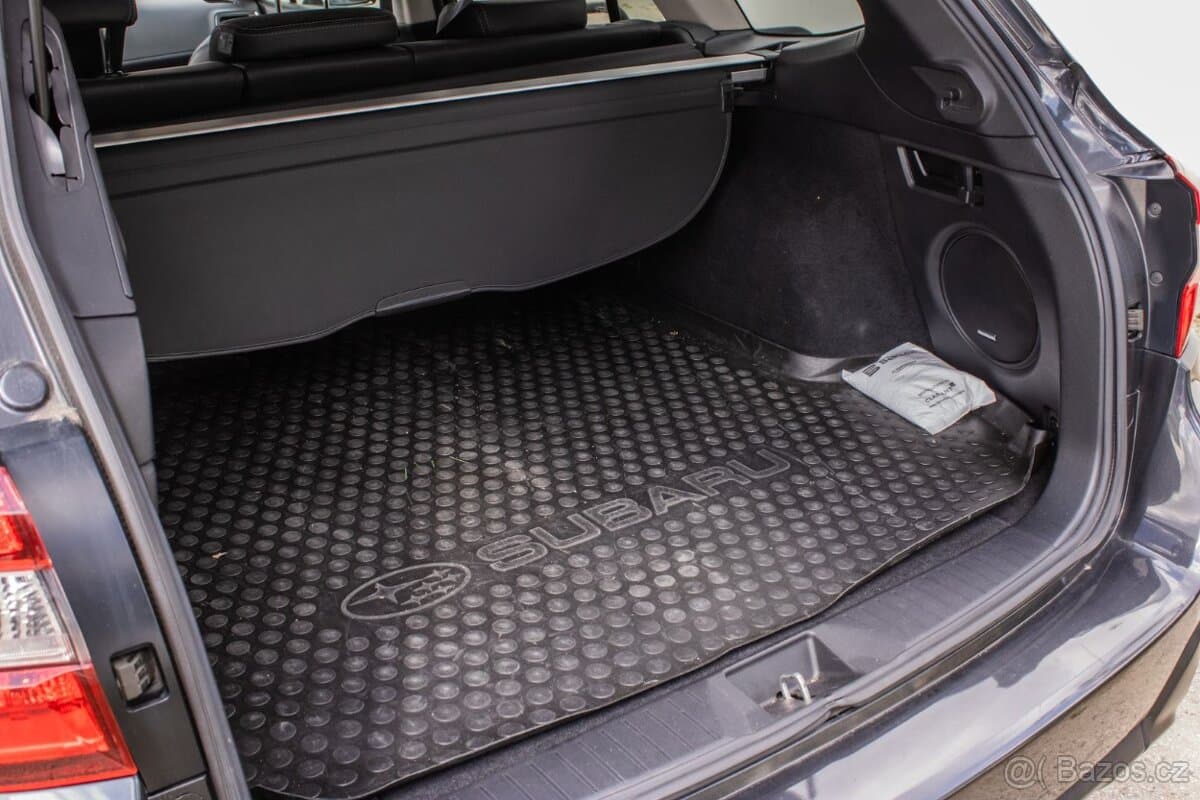 2017 Subaru OUTBACK - 17