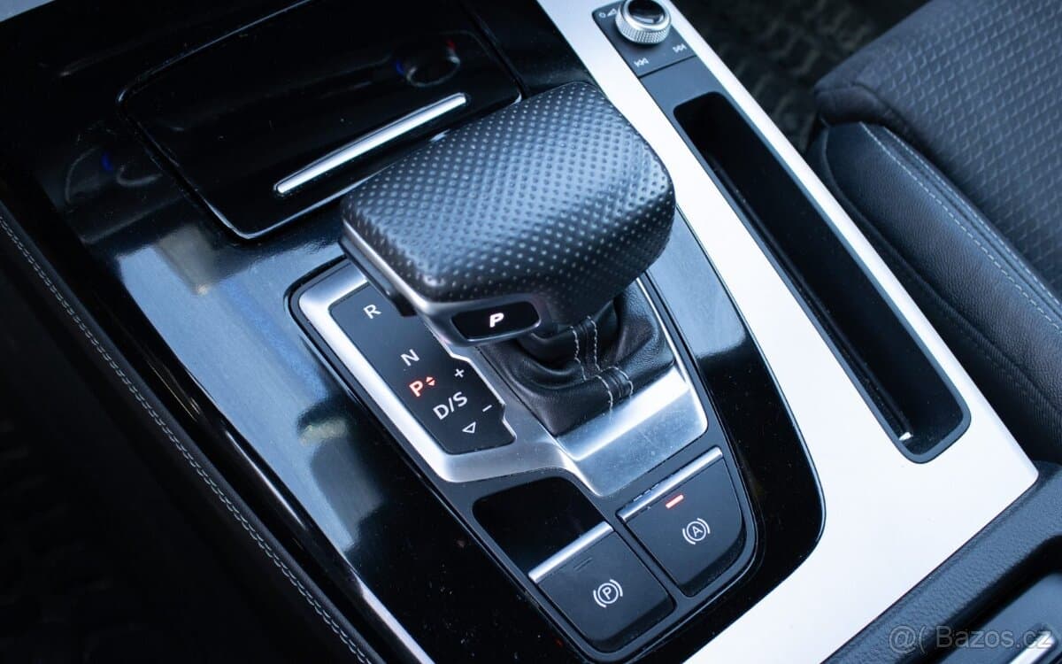 2020 Audi Q5 - 17