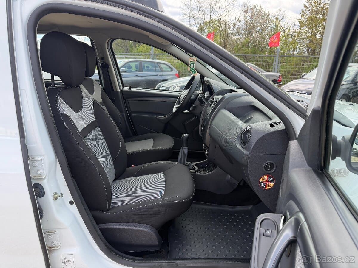 2017 Dacia DUSTER - 17