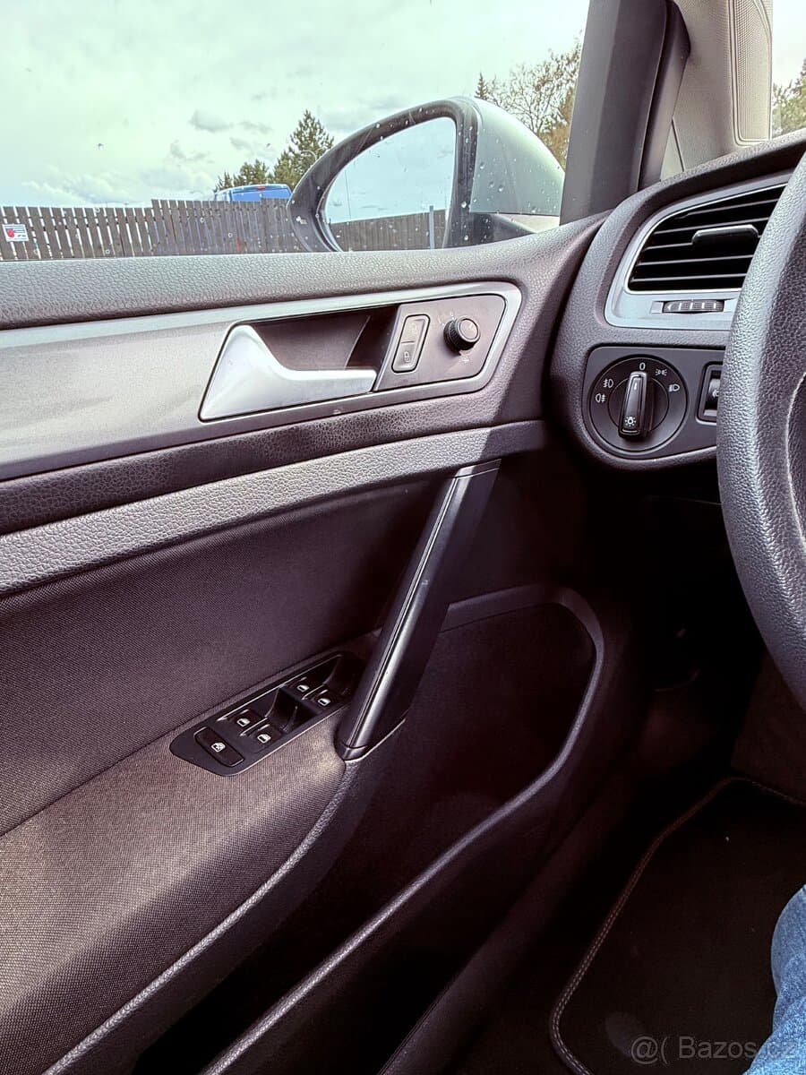 2014 Volkswagen GOLF - 17