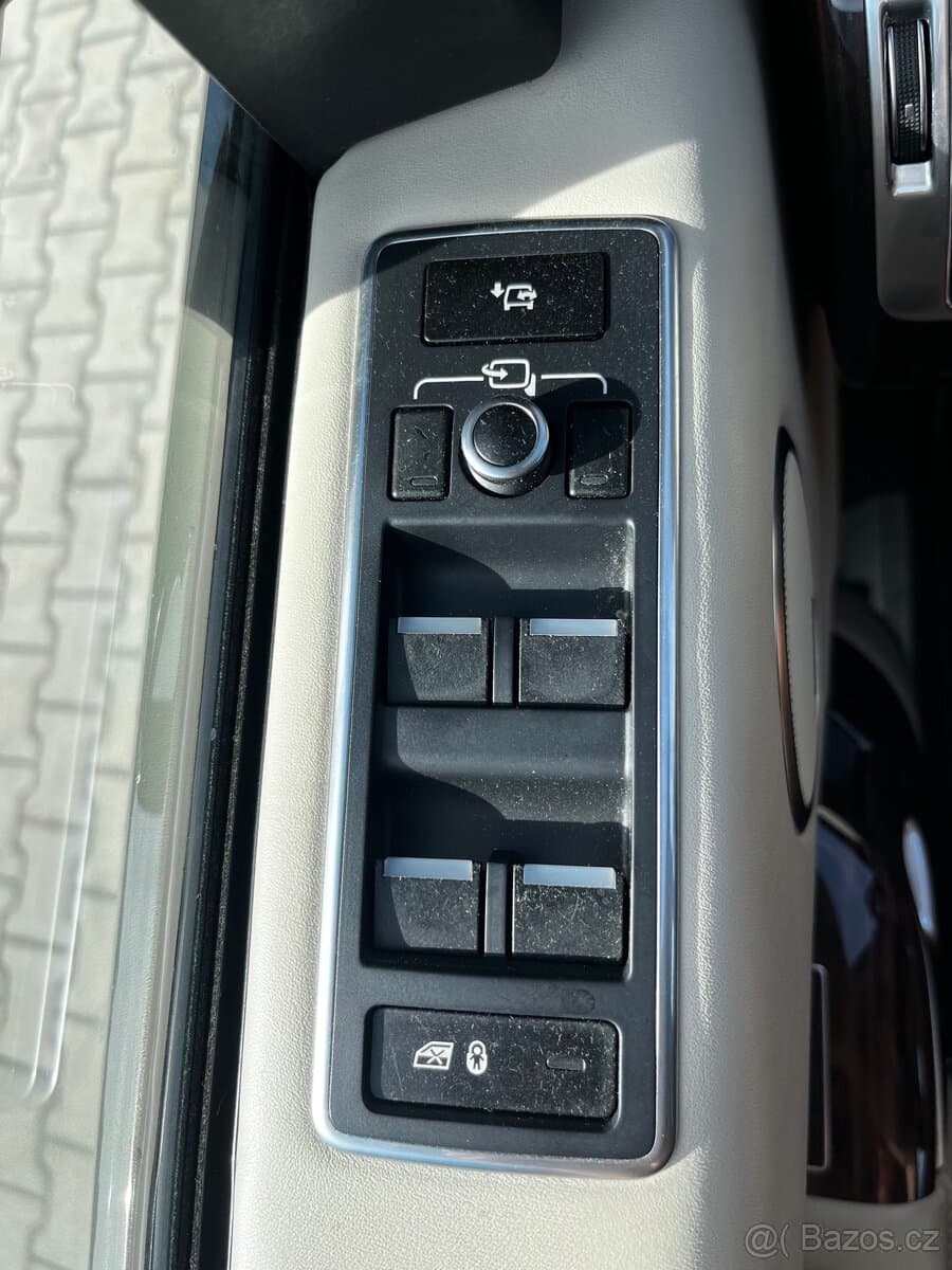 2014 Land Rover RANGE ROVER - 17