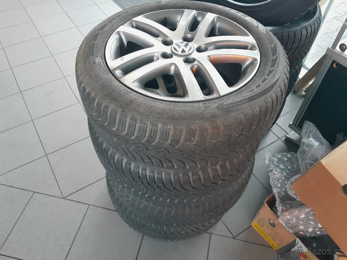 2009 Volkswagen GOLF - 17
