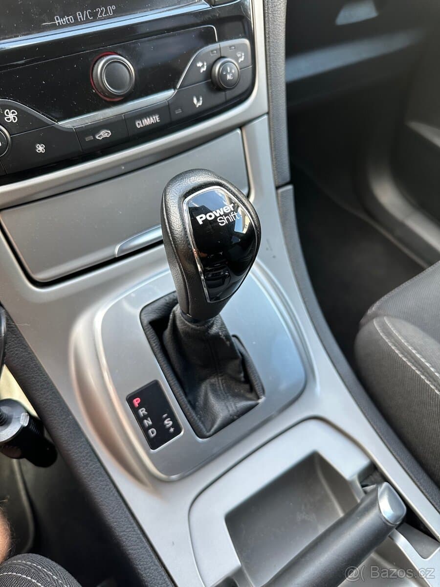 2011 Ford S-MAX - 17