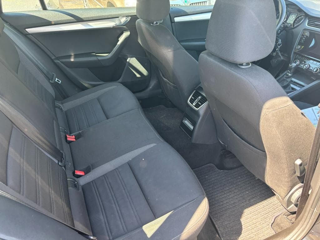 2018 Škoda OCTAVIA - 17