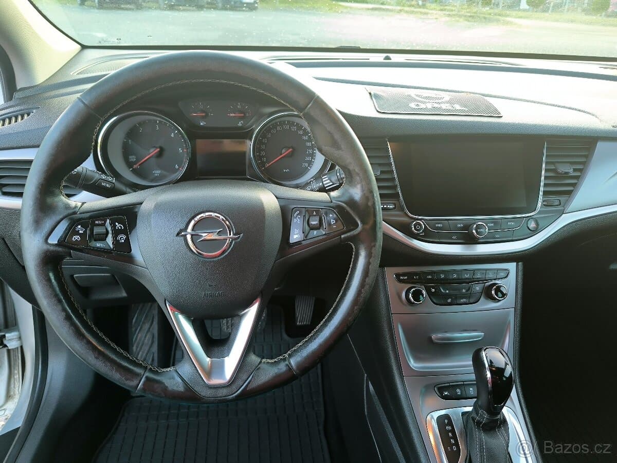 2019 Opel ASTRA - 17
