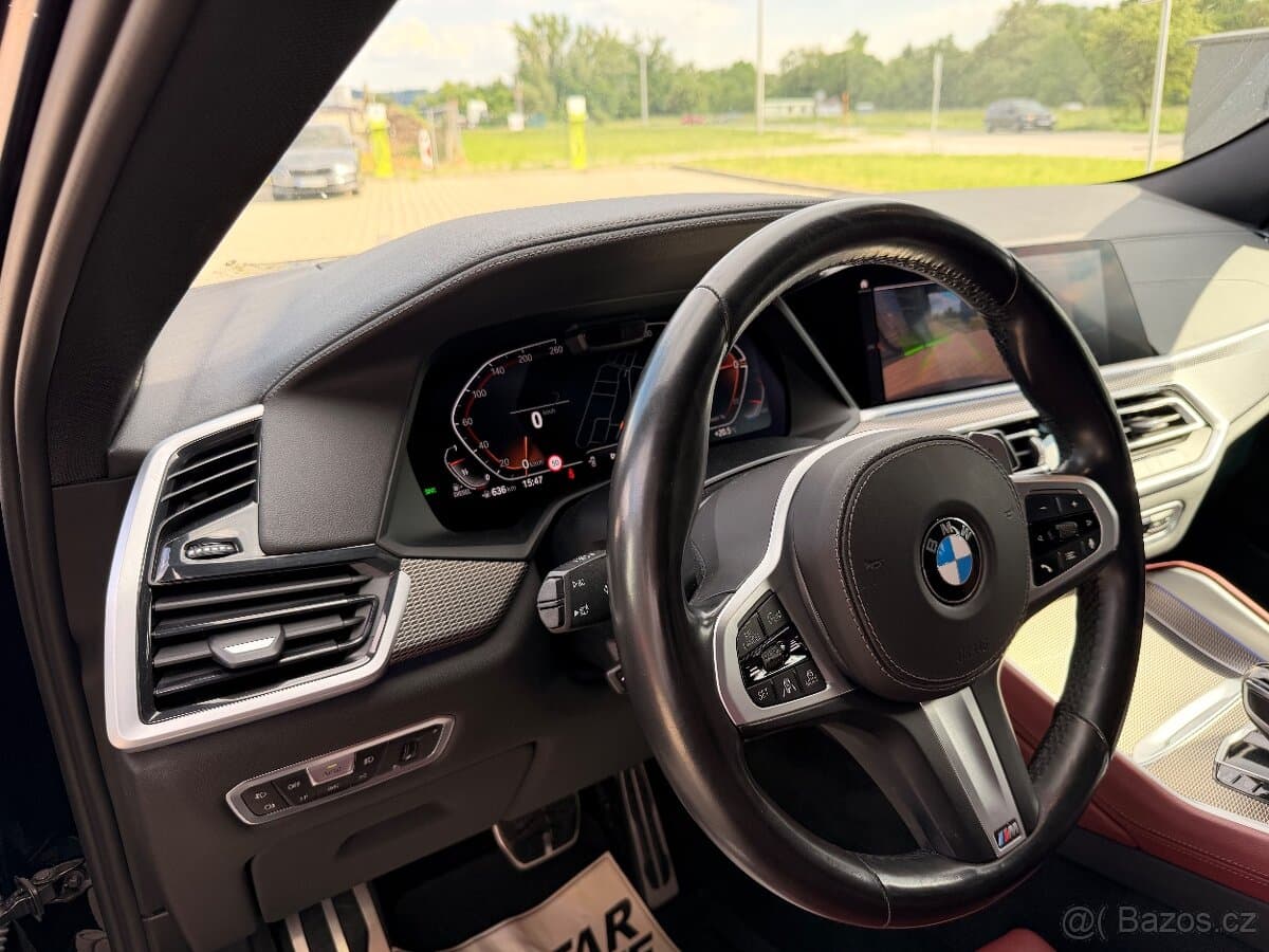2021 BMW X6 - 17