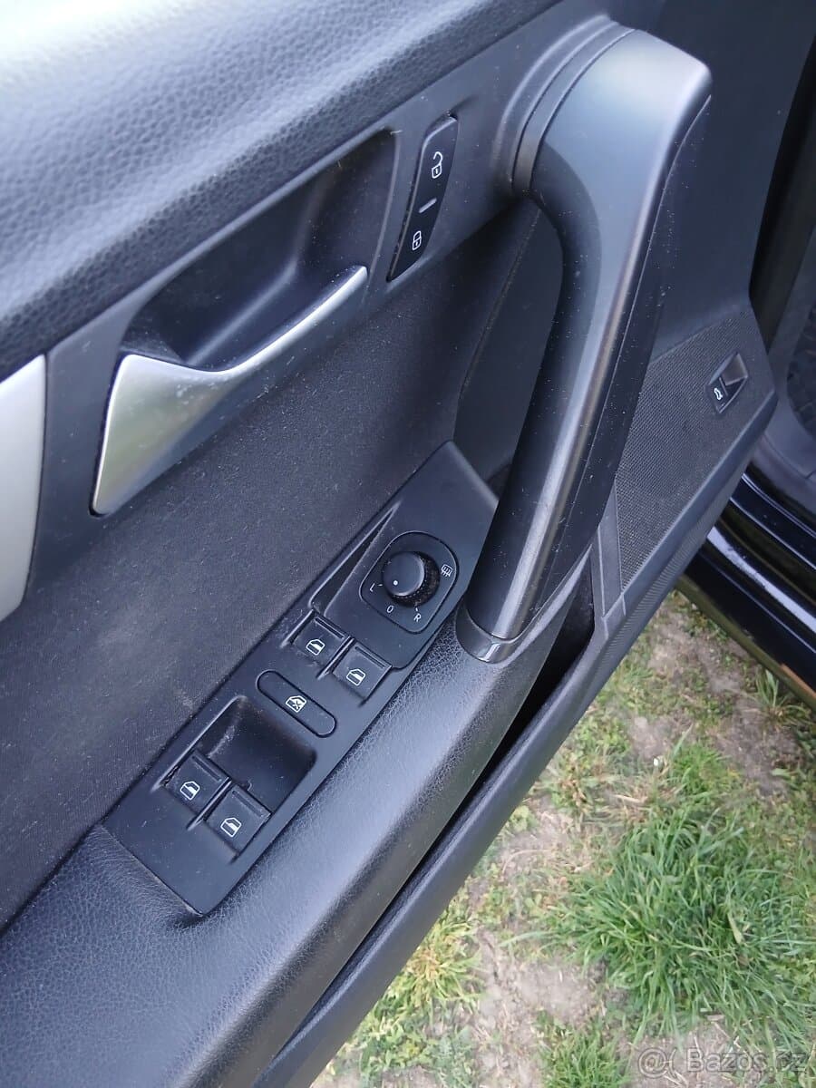 2014 Volkswagen PASSAT - 17