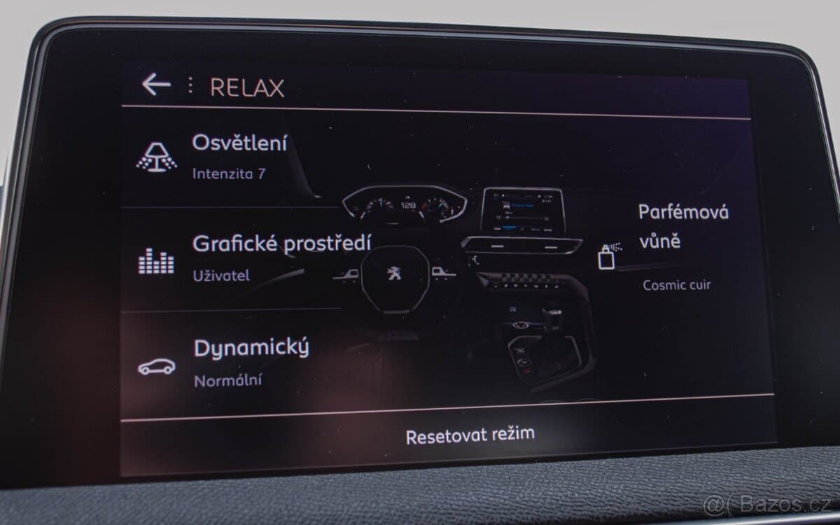 2017 Peugeot 3008 - 17