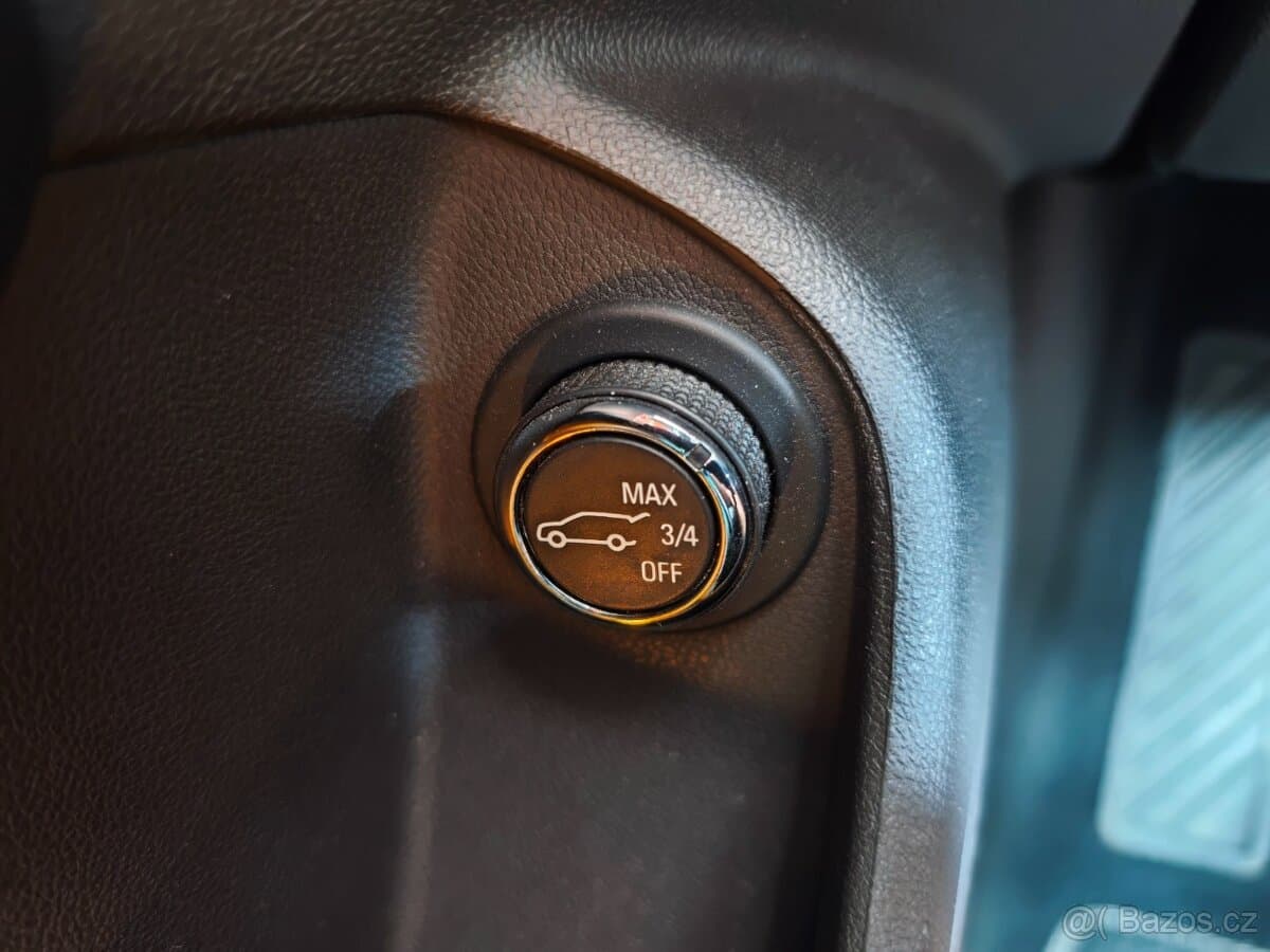 2018 Opel INSIGNIA - 17