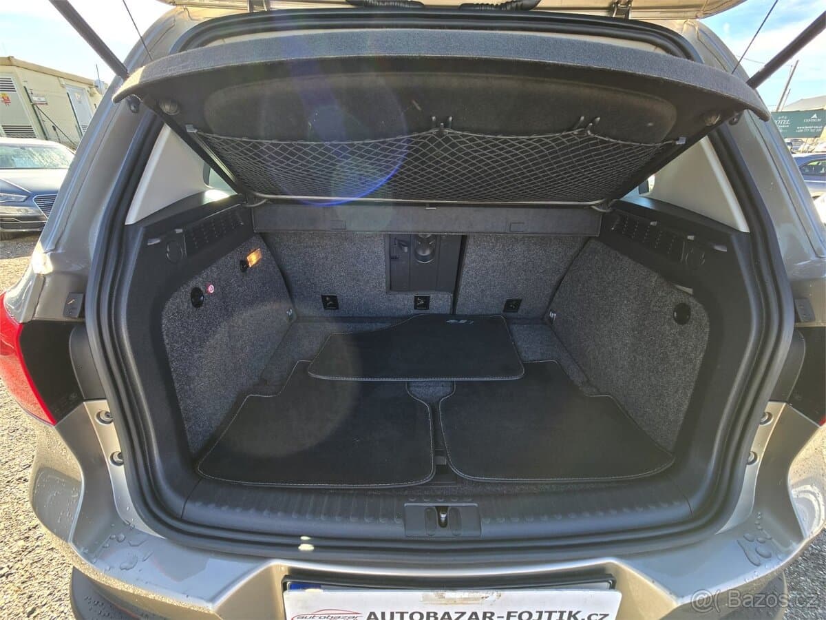 2012 Volkswagen TIGUAN - 17