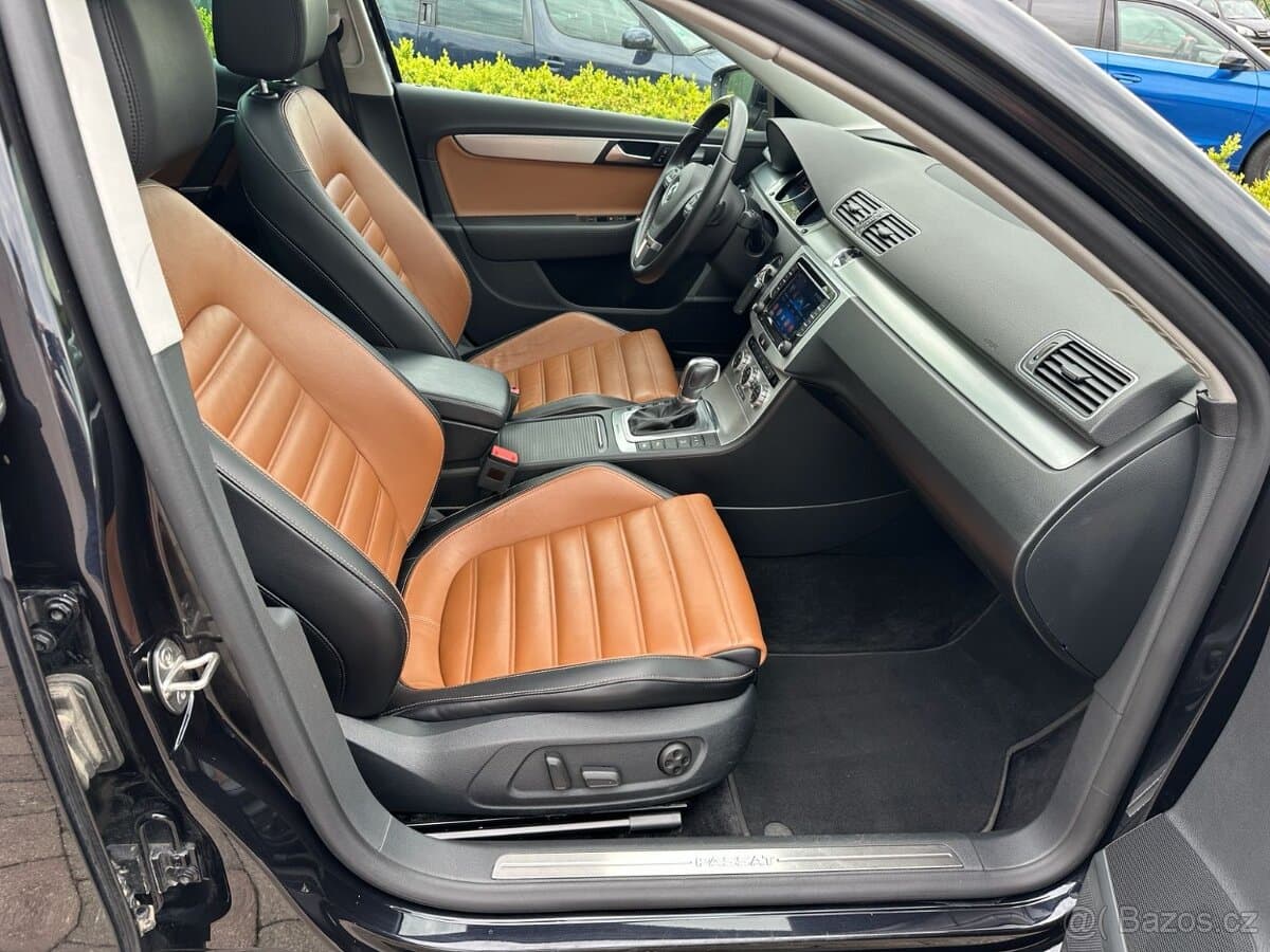 2014 Volkswagen PASSAT - 17