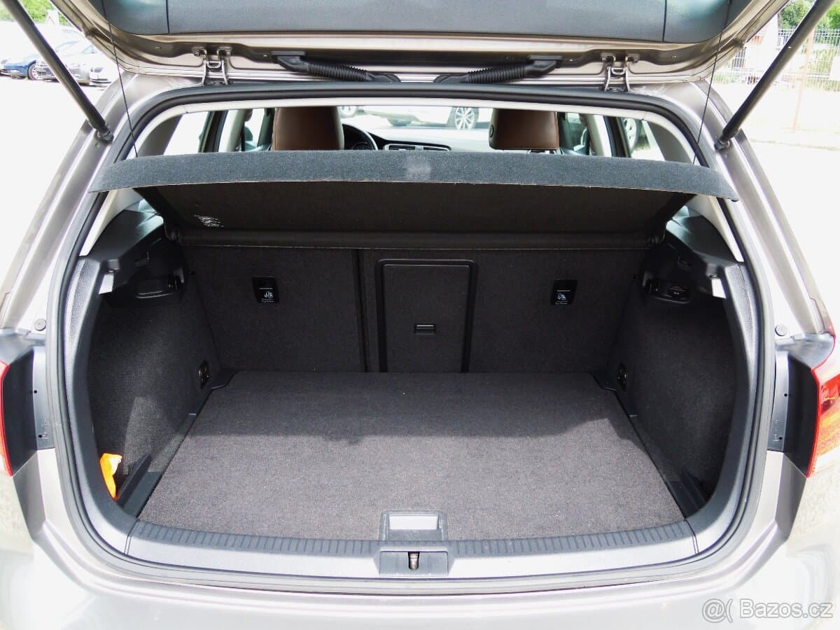 2016 Volkswagen GOLF - 17