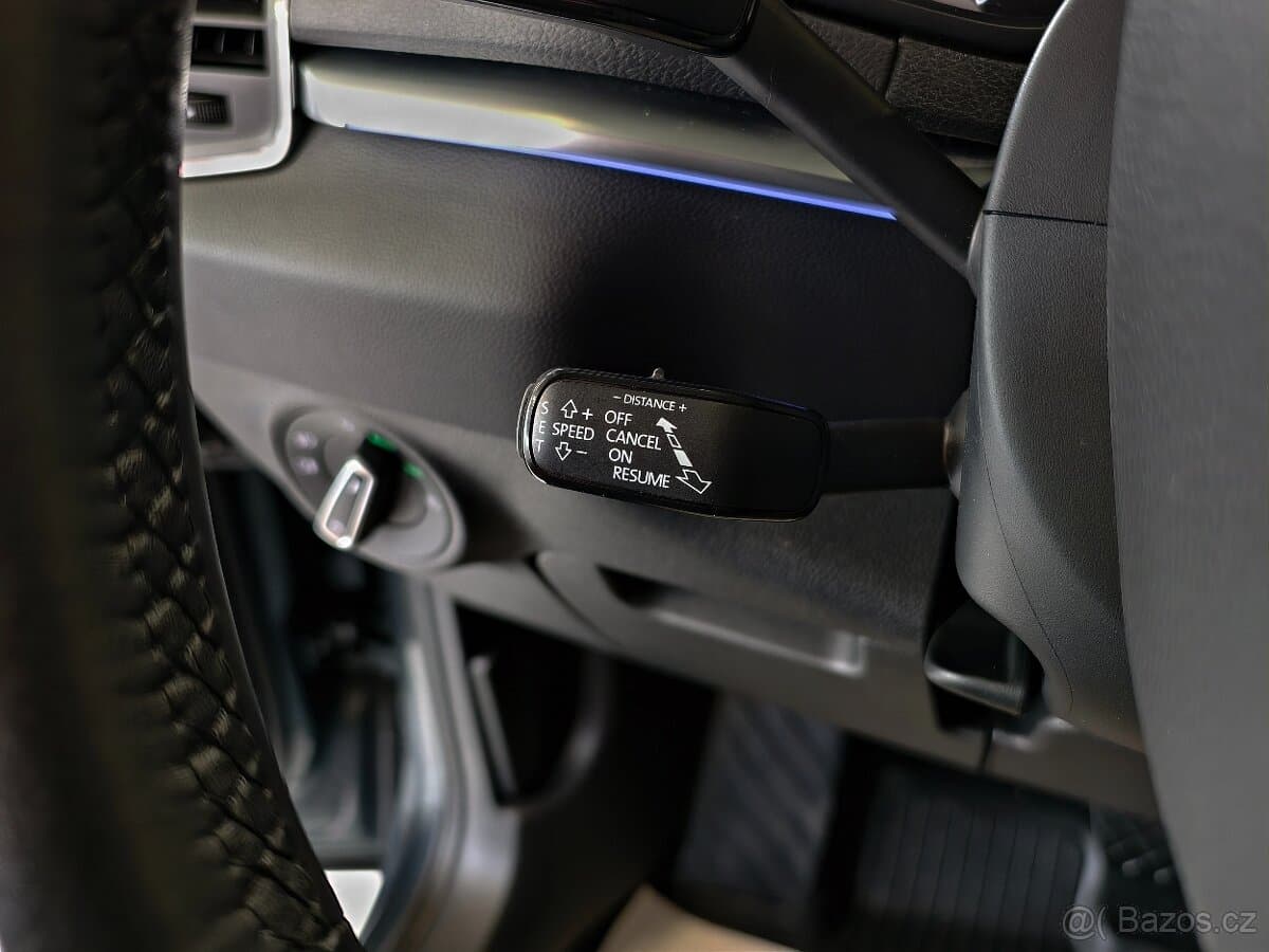 2020 Škoda KAROQ - 17