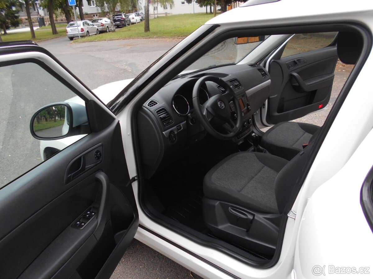 2016 Škoda YETI - 17