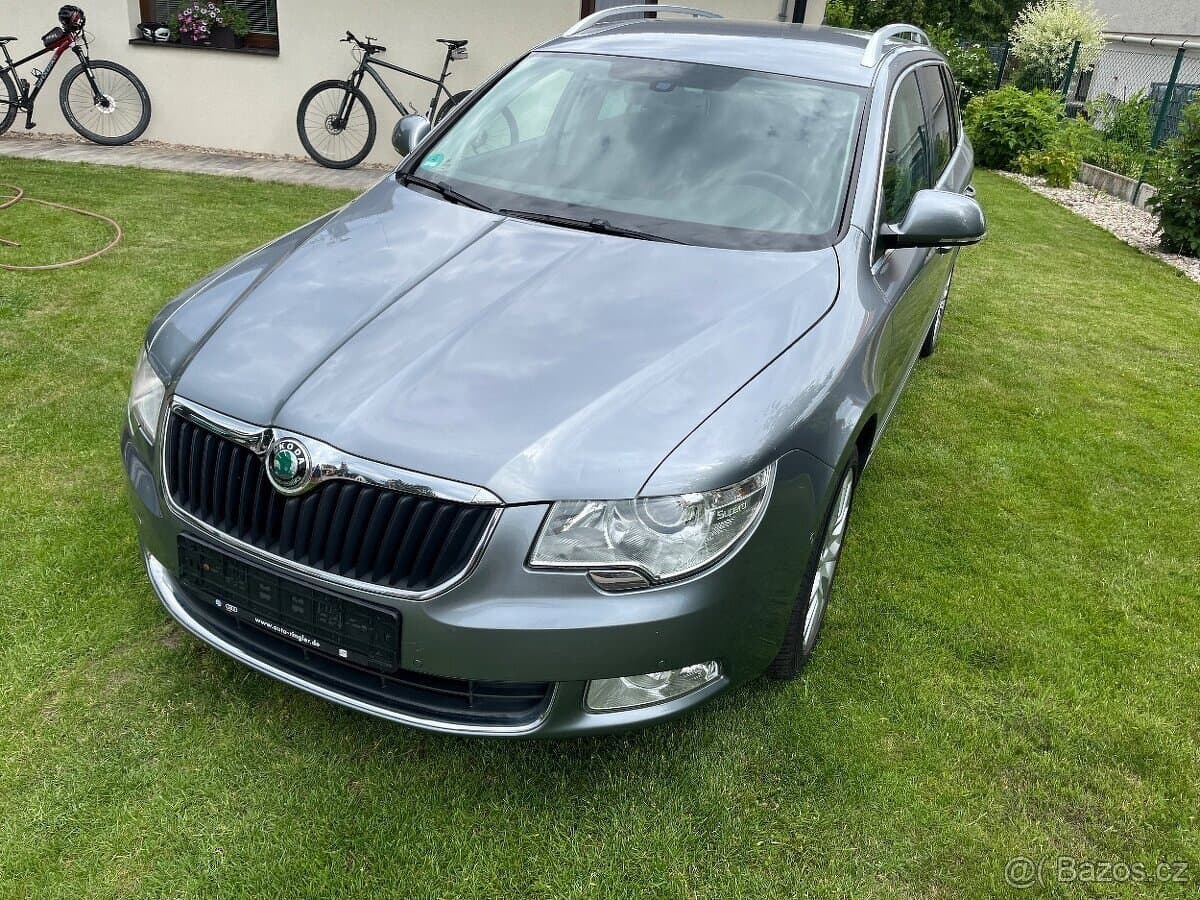 2012 Škoda SUPERB - 17