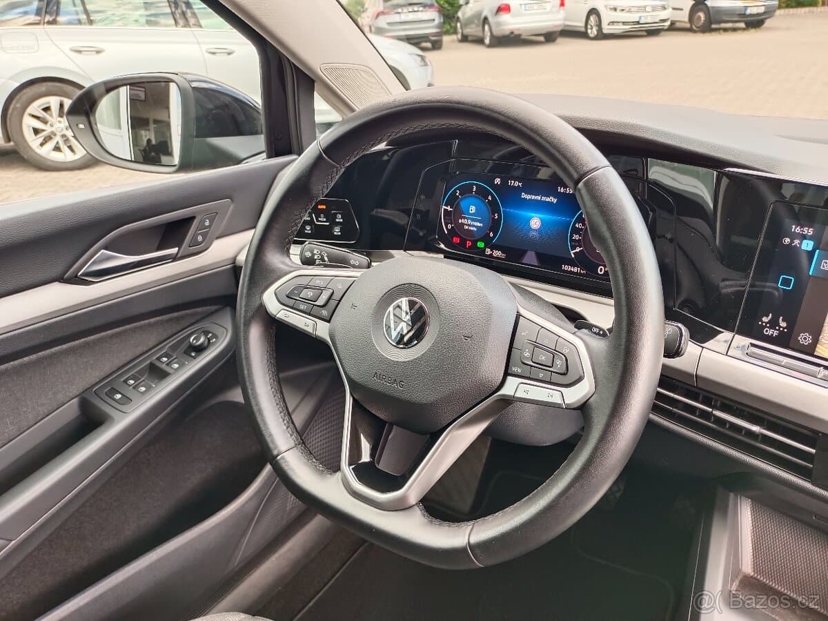 2022 Volkswagen GOLF - 17