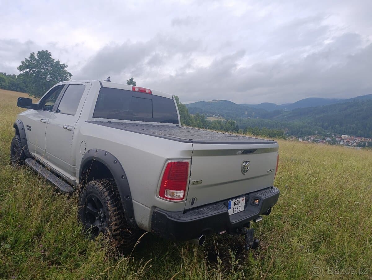 2017 Dodge OSTATNÍ - 17