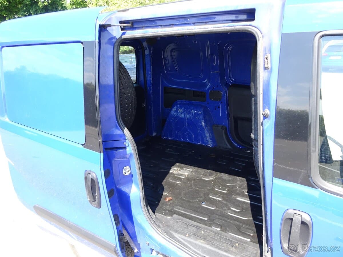 2013 Fiat DOBLO - 17