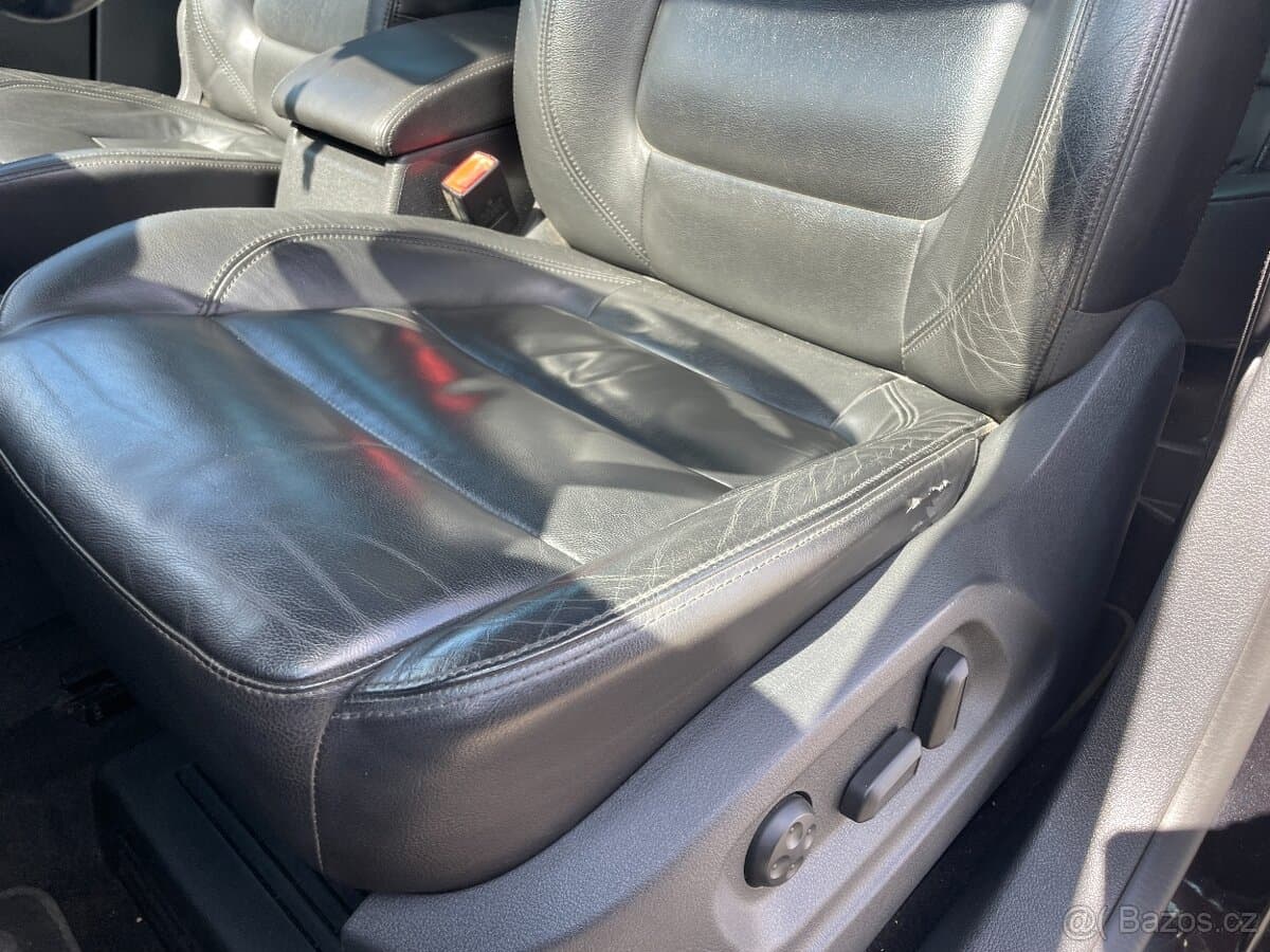 2009 Volkswagen TIGUAN - 17